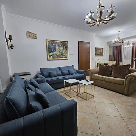 Skanderbeg Square Explorer Apartments 티라나 외부 사진