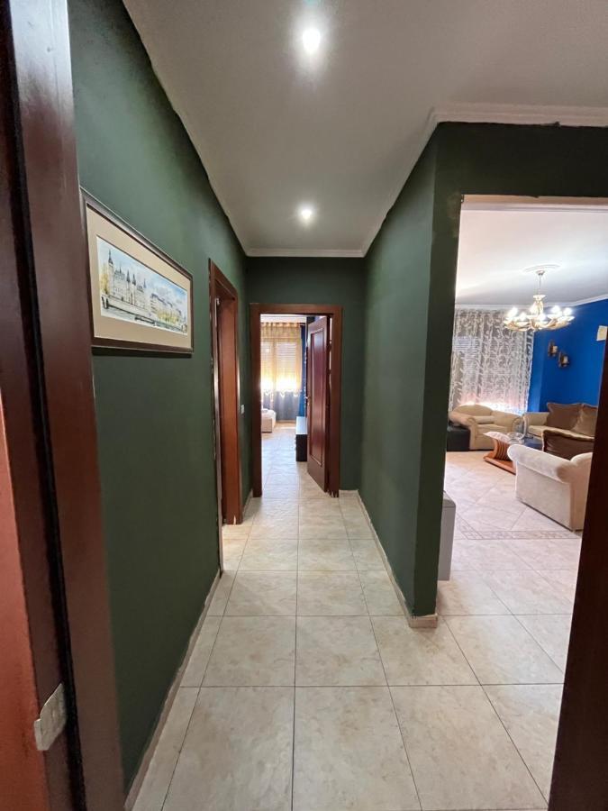Skanderbeg Square Explorer Apartments 티라나 외부 사진