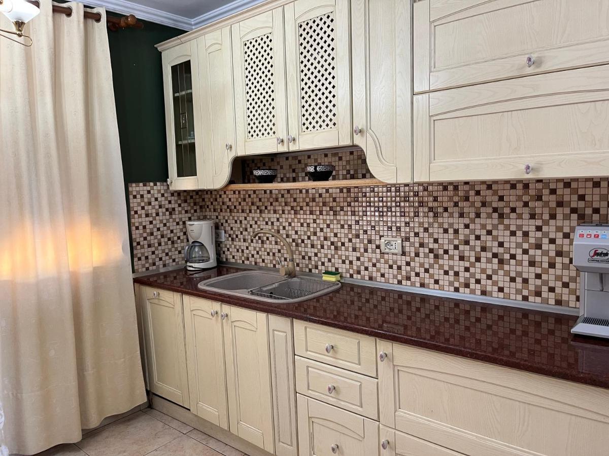 Skanderbeg Square Explorer Apartments 티라나 외부 사진