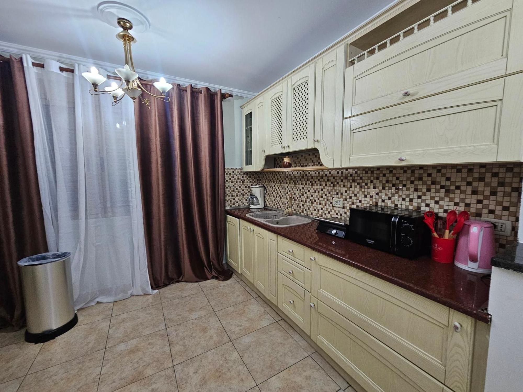 Skanderbeg Square Explorer Apartments 티라나 외부 사진